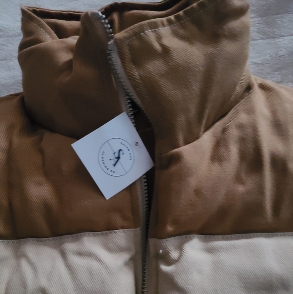 Brand New Puffy Jacket - Picture 3 of 4